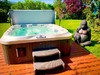 Jacuzzi J-335